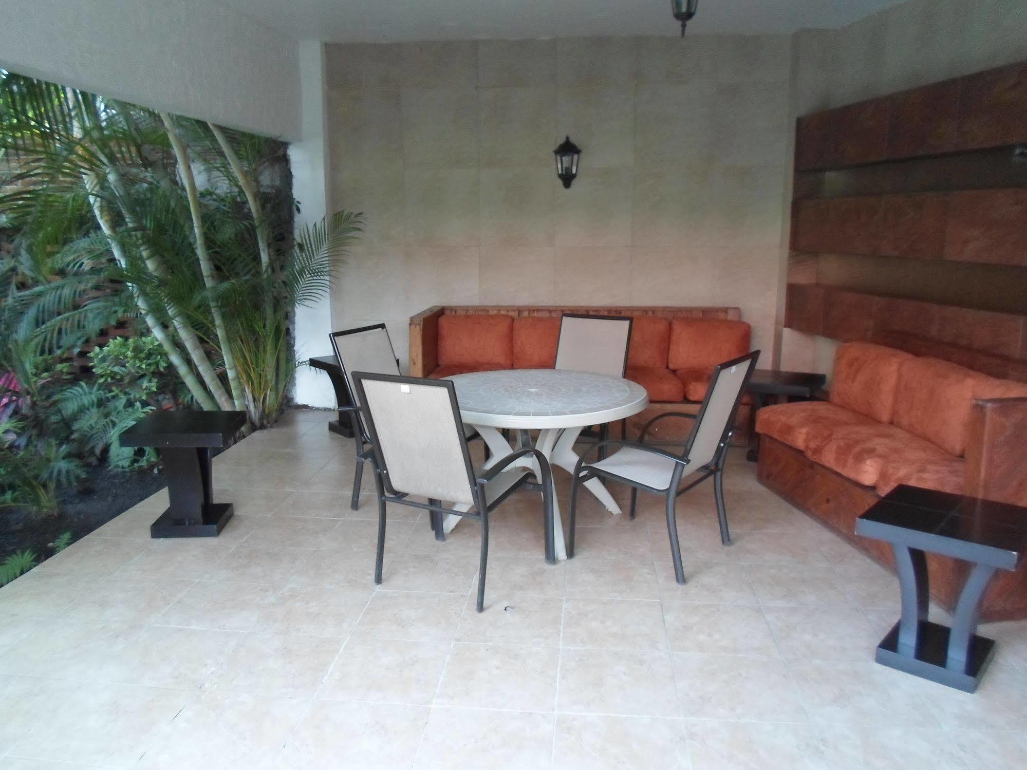 Finca Chipitlan Hotel Куэрнавака Экстерьер фото